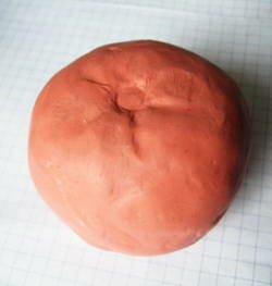 Лепка помидор и огурец из пластилина